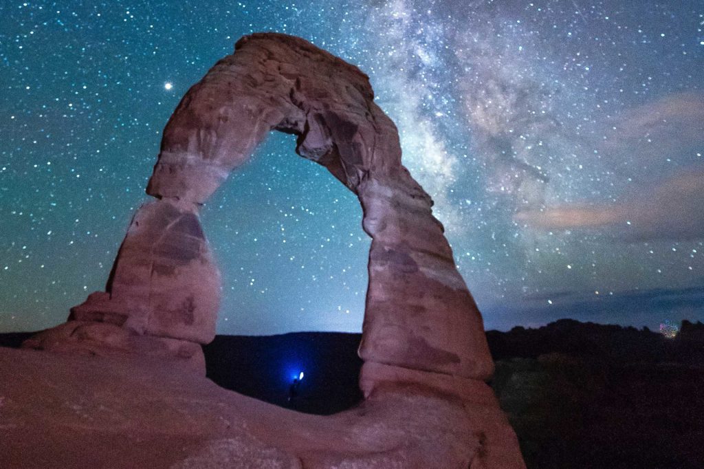 arches national park at night