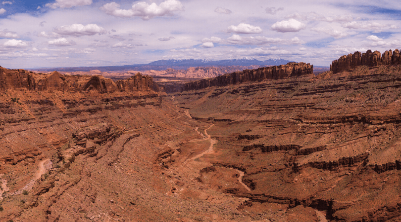 Scenic flights near Moab