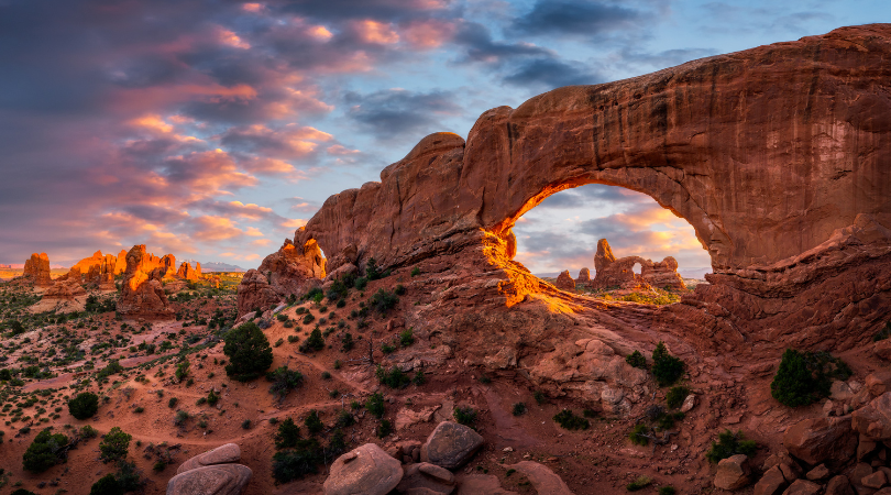 arches national park at sunset